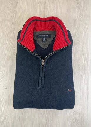 Pull 1/4 Zip Bleu Marine Tommy Hilfiger Taille L Logo Brodé Vintage, marque: Tommy Hilfiger, état: Très bon état, taille: L, 34,00 €, 36,40 € Protection acheteurs (Pro) incluse