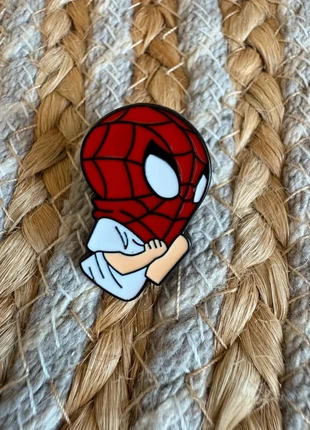 Pins Spider Man, brand: Marvel, condition: Very good, €3.30, €4.17 includes Buyer Protection Pro