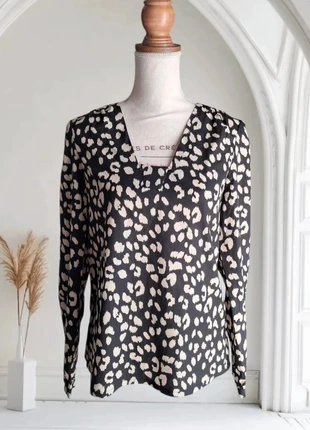 Blouse See U Soon Taille 38-40 💜, marke: See U Soon, zustand: Gut, größe: L / 40 / 12, 12,95 €, 14,30 € beinhaltet Vinted-Käuferschutz Pro