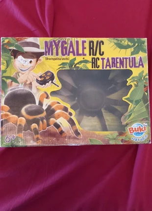 Araignée Migale télécommandée, merk: Buki, staat: Heel goed, maat: 4 jaar / 104 cm, € 10,00, € 11,20 inclusief Kopersbescherming