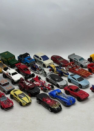 Lot voiture miniature hotwheels 1:64, merk: Hot Wheels, staat: Goed, maat: Universeel, € 10,00, € 11,20 inclusief Kopersbescherming