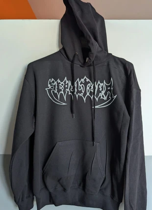 Felpa nera | Sepultura, marca: nobrand, estado: Muito bom, tamanho: L, €25.00, €26.95 inclui Proteção do Comprador Pro