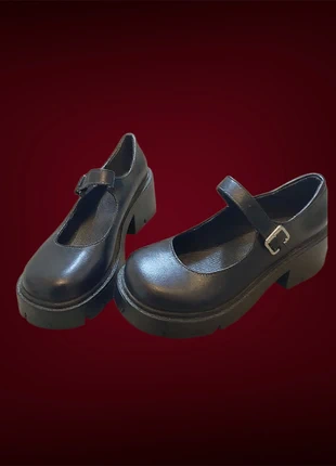 Mary Jane chunky nere vintage 2000s, marke: Vintage Dressing, zustand: Sehr gut, größe: 39, 19,00 €, 20,65 € inklusive Vinted-Käuferschutz