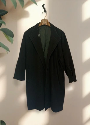 Cappotto Nero Donna Vintage Lana Taglia 48 – Coat – Manteau – Abrigo – Damenmantel, marque: Vintage Dressing, état: Très bon état, taille: XXL / 44 / 16, 29,90 €, 32,10 € Protection acheteurs incluse