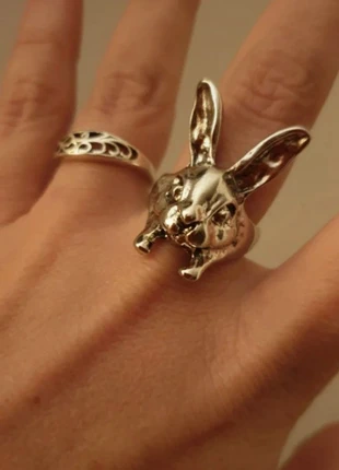 Bague ajustable lapin 🐰, zustand: Sehr gut, größe: Größenverstellbar, 6,00 €, 7,00 € beinhaltet Vinted-Käuferschutz Pro