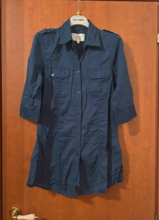 Camicia lunga blu navy Piazza Italia - 100% cotone stile utility, marque: Piazza Italia, état: Très bon état, taille: S / 36 / 8, 7,00 €, 8,05 € Protection acheteurs incluse