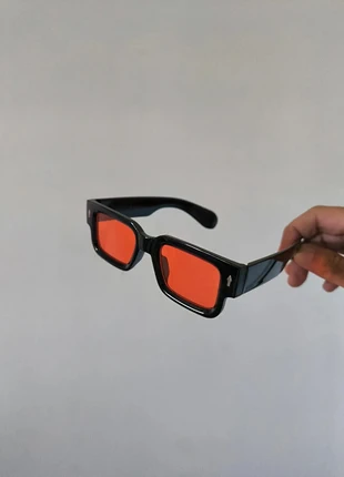 Black & Red Sunglasses vintage edition y2k unisex retro, marke: Vintage Dressing, zustand: Sehr gut, 12,99 €, 14,34 € inklusive Vinted-Käuferschutz