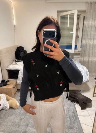 Pull sans manche, état: Neuf sans étiquette, taille: M / 38 / 10, 4,00 €, 4,90 € Protection acheteurs incluse