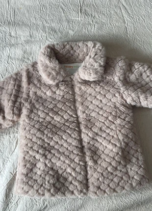 Veste fausse fourrure fille 24 mois – Rarement portée, brand: Babybol, condition: Very good, size: 24-36 months / 92 cm, €3.00, €3.85 includes Buyer Protection