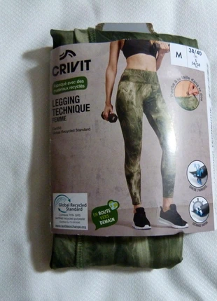 Legging technique de sport  tons kaki - Crivit, marque: Crivit, état: Neuf avec étiquette, taille: M / 38 / 10, 5,00 €, 5,95 € Protection acheteurs incluse