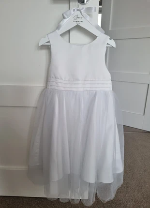 Next white flowergirl dress with pearl buttons, brand: Next, condition: Very good, size: 4 years / 104 cm, £12.00, £13.26 includes Buyer Protection