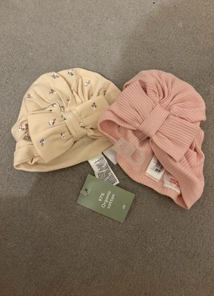 Baby hats, brand: H&M, condition: New with tags, size: 3-6 months, 17 inches, £2.50, £3.00 includes Buyer Protection