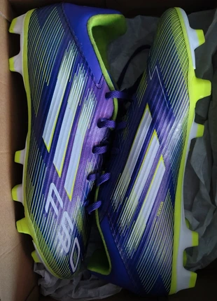 F50 Club, marque: adidas, état: Neuf sans étiquette, taille: 42,5, 32,00 €, 34,30 € Protection acheteurs incluse