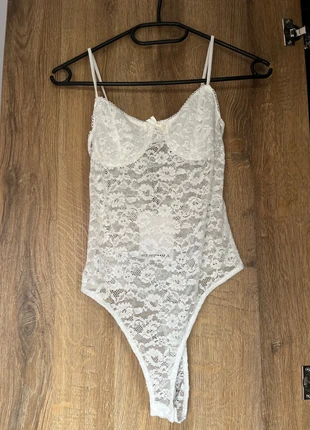 Body en dentelle, marque: Bershka, état: Neuf avec étiquette, taille: M / 38 / 10, 5,00 €, 5,95 € Protection acheteurs incluse