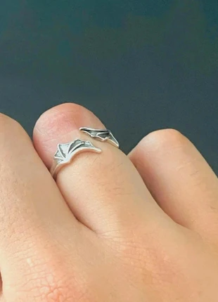 🌟 Silver Bat Wing Ring - Gothic Streetwear Vibe 🌟, marque: y2k, état: Très bon état, taille: Ajustable, 8,00 €, 9,10 € Protection acheteurs incluse