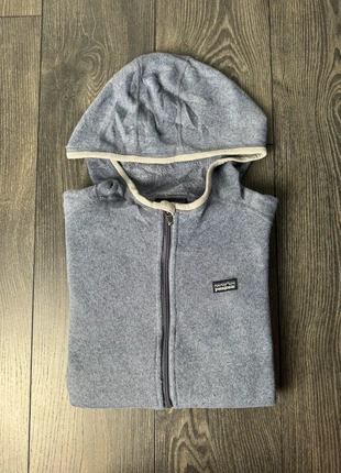 Polaire Patagonia full zip lavande et gris taille M, marque: Patagonia, état: Très bon état, taille: M / 38 / 10, 48,00 €, 51,10 € Protection acheteurs incluse