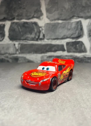 Voiture disney cars flash mcqueen cat, merk: Cars, staat: Heel goed, maat: Universeel, € 3,00, € 3,85 inclusief Kopersbescherming