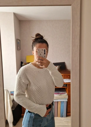 Pull blanc en maille tricoté, staat: Nieuw zonder prijskaartje, maat: S / 36 / 8, € 6,00, € 7,00 inclusief Kopersbescherming