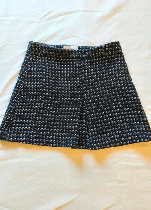 Jupe Mango en tweed noir & blanc – Taille M – Parfaite hiver / bureau, brand: Mango, condition: Very good, size: M / 38 / 10, €17.50, €19.08 includes Buyer Protection