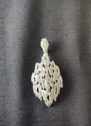 Joli pendentif vintage en très bel état, marque: Vintage, état: Très bon état, 12,00 €, 13,30 € Protection acheteurs (Pro) incluse