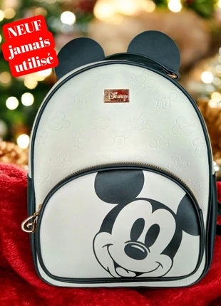 🎒 Sac à dos Disney Mickey Mouse – Neuf, motif relief, design collector, brand: Disney, condition: New without tags, €15.00, €16.45 includes Buyer Protection