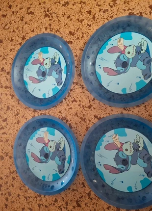 Assiettes stitch, brand: Stitch, condizioni: Ottime, taglia: Taglia unica, €1.00, €1.75 include la Protezione acquisti