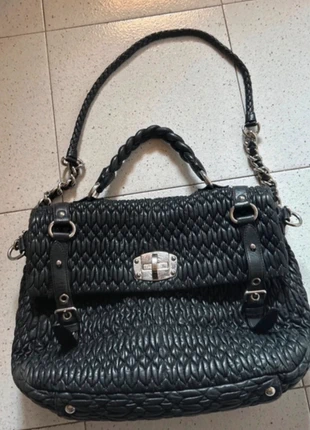 Borsa Miu Miu, marke: Miu Miu, zustand: Sehr gut, 1 250,00 €, 1 313,20 € inklusive Vinted-Käuferschutz