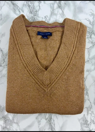 Pull Tommy Hilfiger Marron clair / Col V / Logo brodé / Taille L/XL Homme, brand: Tommy Hilfiger, condition: Very good, size: XL, €23.00, €24.85 includes Buyer Protection