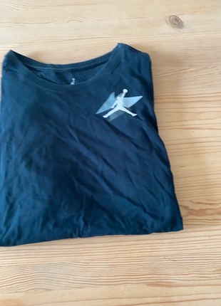 Air Jordan Bleu Marine - Taille M - Très bon état, brand: Jordan, condition: Very good, size: M, €10.00, €11.20 includes Buyer Protection