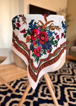 Foulard, zustand: Neu, 5,00 €, 5,95 € beinhaltet Vinted-Käuferschutz Pro