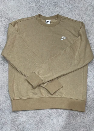 Pull Nike beige - taille S, marque: Nike, état: Neuf sans étiquette, taille: S, 27,00 €, 29,05 € Protection acheteurs incluse