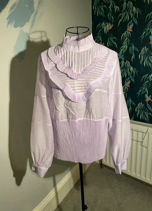 H&M lilac top eur 38 / size 12 lilac, brand: H&M, condition: Very good, size: M / UK 12-14, £8.00, £9.10 includes Buyer Protection