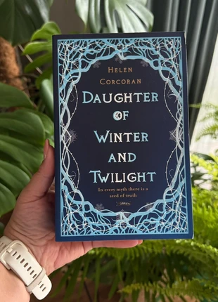 Bestseller Daughter of Winter and Twilight Helen Corcoran Book excellent condition, condition: Like new, €3.50, €4.38 includes Buyer Protection