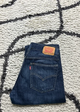Jean Levi’s 505 Straight Taille 16 ans Bleu J30028, marque: Levi's, état: Très bon état, taille: 16 ans / 176 cm, 23,10 €, 24,96 € Protection acheteurs (Pro) incluse
