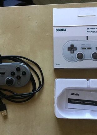 Manette Gamepad SN30 Pro USB Switch Windows Steam, marca: 8BitDo, estado: Muito bom, €25.00, €26.95 inclui Proteção do Comprador