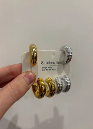 Set orecchini oro e argento, brand: INOX, condizioni: Nuovo senza cartellino, €8.00, €9.10 include la Protezione acquisti