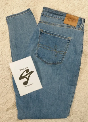 Jeans Levi's skinny taille haute 💯 authentique en très bon état taille 🇫🇷 40 W31 L28, marque: Levi's, état: Très bon état, taille: L / 40 / 12, 15,00 €, 16,45 € Protection acheteurs (Pro) incluse