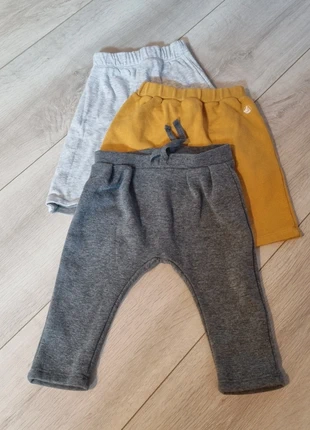 Lot de 3 pantalons style sarouel 3 mois, marque: Petit Bateau, état: Très bon état, taille: 1-3 mois / 56 cm, 3,00 €, 3,85 € Protection acheteurs incluse