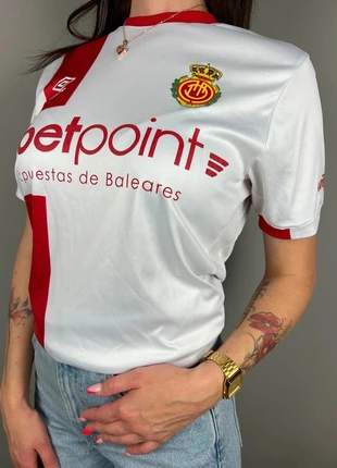 Maillot Umbro extérieur Mallorca 2018/2019 S M1349, marque: Umbro, état: Bon état, taille: S, 23,00 €, 24,85 € Protection acheteurs (Pro) incluse