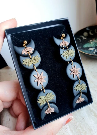 Cottage Witch Earrings - Moon Phases & Flowers, marke: Artisan, zustand: Sehr gut, 4,00 €, 4,90 € inklusive Vinted-Käuferschutz