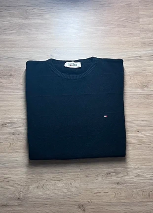 Pull d’hiver/pull col rond Tommy Hilfiger vintage noir taille L, brand: Tommy Hilfiger, condition: Very good, size: L, €23.00, €24.85 includes Buyer Protection