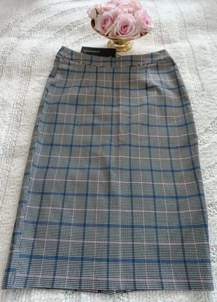 Jupe marque Green point taille S couleur multicolore et gris, brand: Greenpoint, condizioni: Ottime, taglia: S / IT 40 / EU 36, €17.00, €18.55 include la Protezione acquisti