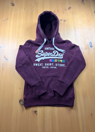 Sweat à capuche Superdry Vintage Tokyo Japan bordeaux XS, marke: Superdry, zustand: Sehr gut, größe: XS / 34 / 6, 19,99 €, 21,69 € beinhaltet Vinted-Käuferschutz Pro