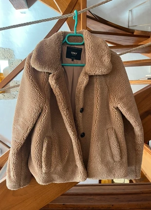 Veste moumoute, marke: ONLY, zustand: Sehr gut, größe: L / 40 / 12, 20,00 €, 21,70 € inklusive Vinted-Käuferschutz