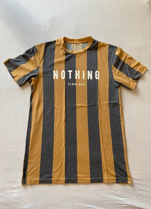 T-shirt rayé jaune et noir primark, merk: Primark, staat: Heel goed, maat: XS, € 2,00, € 2,80 inclusief Kopersbescherming