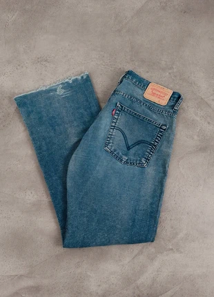 Jean Levi’s 507 large bootcut vintage made in USA délavé bas effiloché – Homme W33 L32, marke: Levi's, zustand: Sehr gut, größe: W33 | DE 48, 25,00 €, 26,95 € inklusive Vinted-Käuferschutz