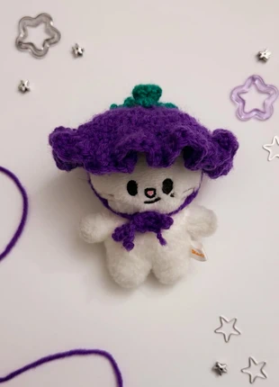 eggplant hat, marque: Stray Kids, état: Neuf sans étiquette, 6,00 €, 7,00 € Protection acheteurs incluse