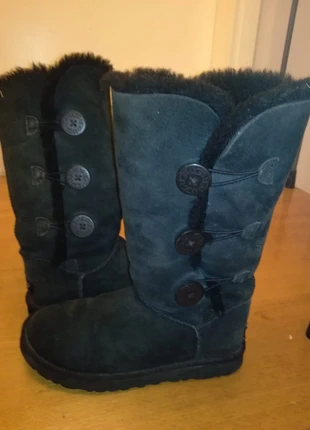 Stivali UGG Bailey Button Triplet, brand: UGG, condizioni: Ottime, taglia: 38, €40.00, €42.70 include la Protezione acquisti