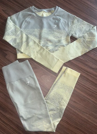 set / ensemble gymshark, marque: Gymshark, état: Très bon état, taille: XS / 34 / 6, 20,00 €, 21,70 € Protection acheteurs incluse