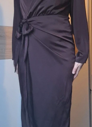 H&M satijnen wikkeljurk – maat S/M, merk: H&M, staat: Nieuw zonder prijskaartje, maat: M / 38 / 10, € 9,50, € 10,68 inclusief Kopersbescherming